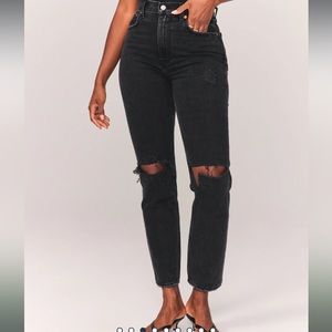 Abercrombie 90s Ultra High Rise Straight Jeans (Curve Love)